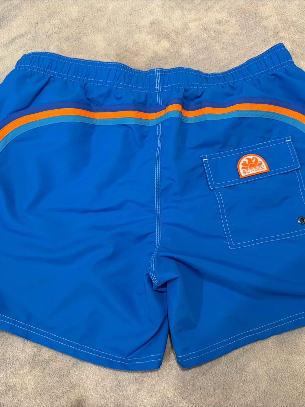 Sundek vivid blue